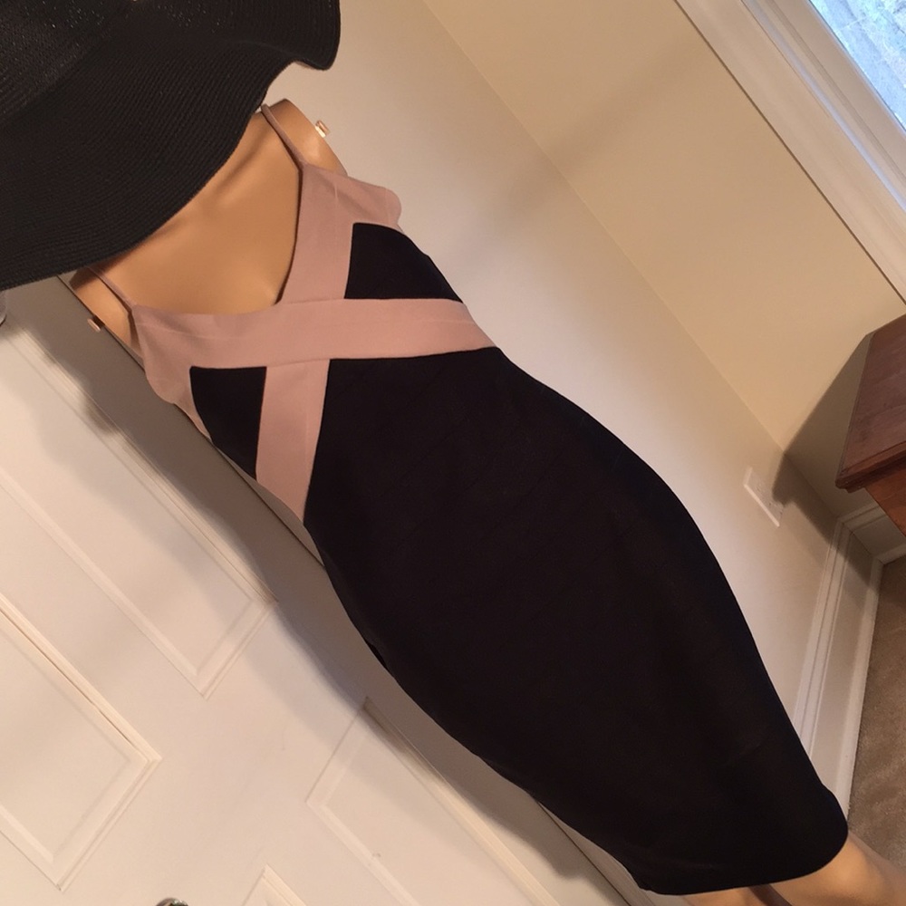 Gorgeous! Like New!! - image 1